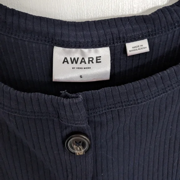 Navy Blue Ribbed Button-Up Women's Top - Picture 5 of 5